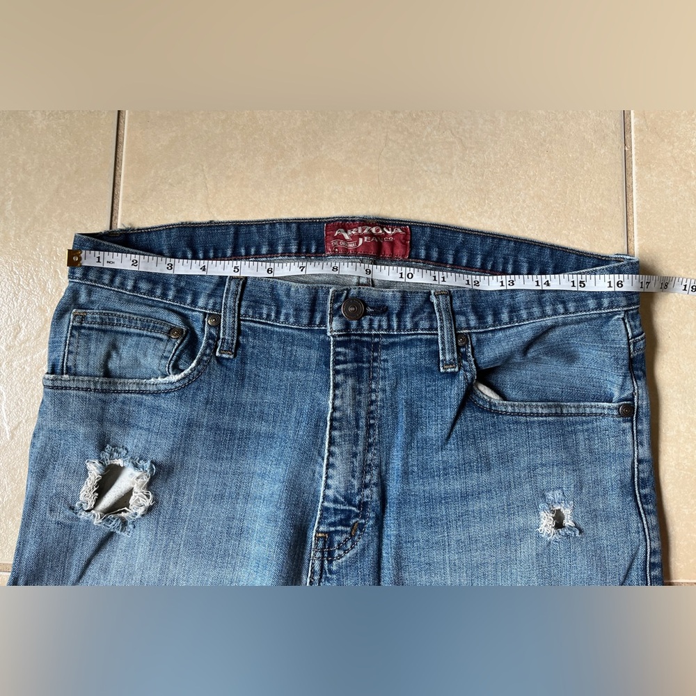Vintage Arizona Men’s Jeans Bootcut Flare Denim Size 34x30 Mid Wash - Picture 8 of 15